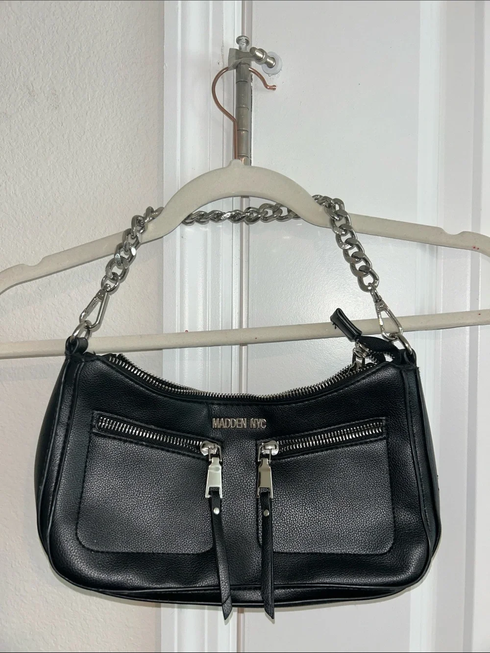 Madden NYC Black Chain-Handle Shoulder Bag